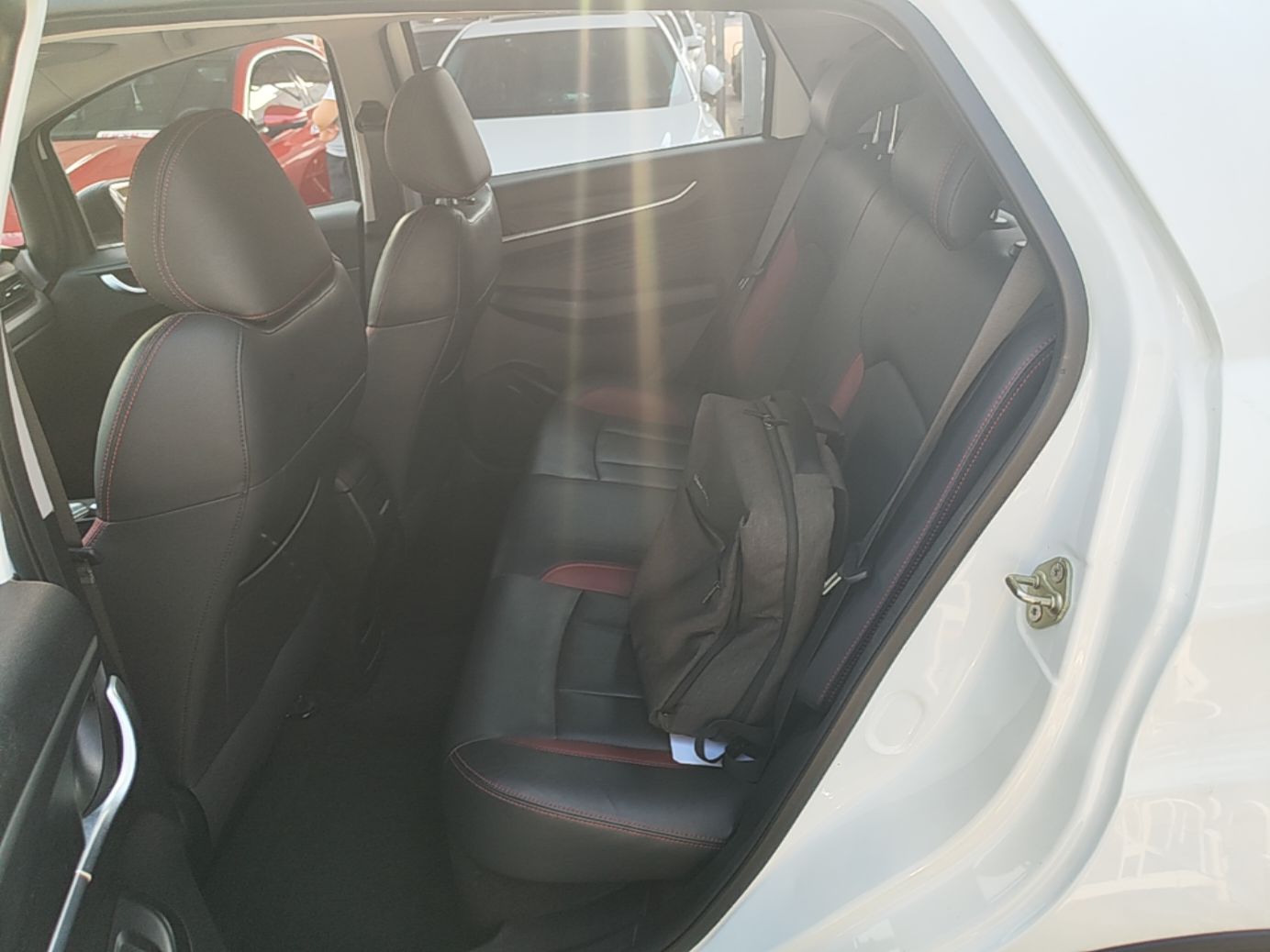 Geely Auto Vision X3 2021 PRO 1.5L CVT Deluxe Model — снимка 20