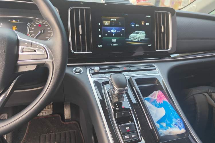 Used GAC Trumpchi M8 2021 Revised Version Lingxiu Series 390T Luxury Edition Audio And AC Panel