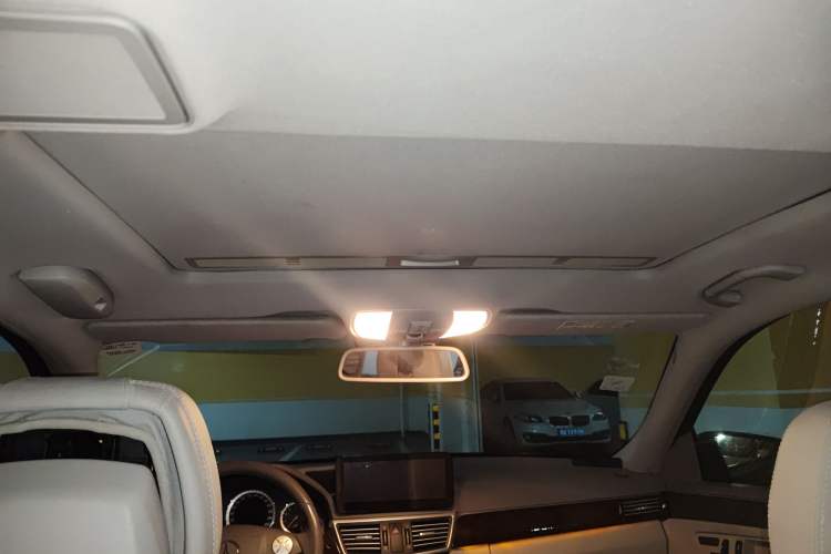 Used Mercedes-Benz E-Class 2012 E 300 L Elegant Model