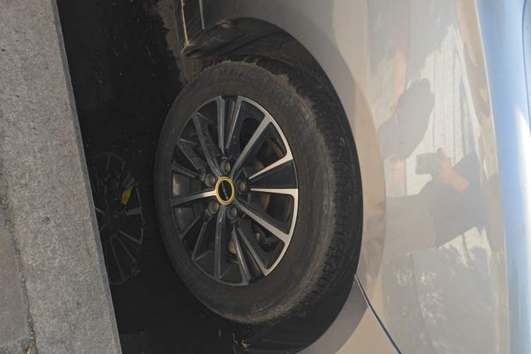 Used Roewe i5 2021 1.5L CVT Diamond Edition
