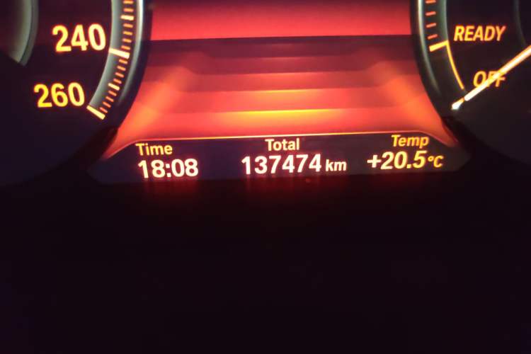 Used BMW 3 Series 2019 320Li M Sport Package Odometer Close Up