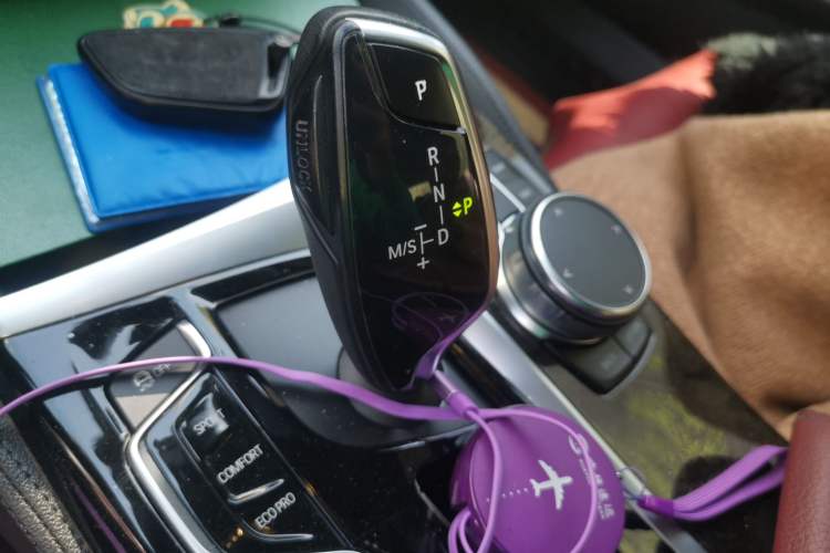 Used BMW 5 Series 2018 Restyled 530Li Leading Edition M Sport Package
