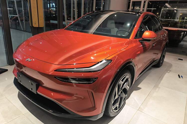 Used ONVO L60 2024 60 kWh Rear-Drive Version