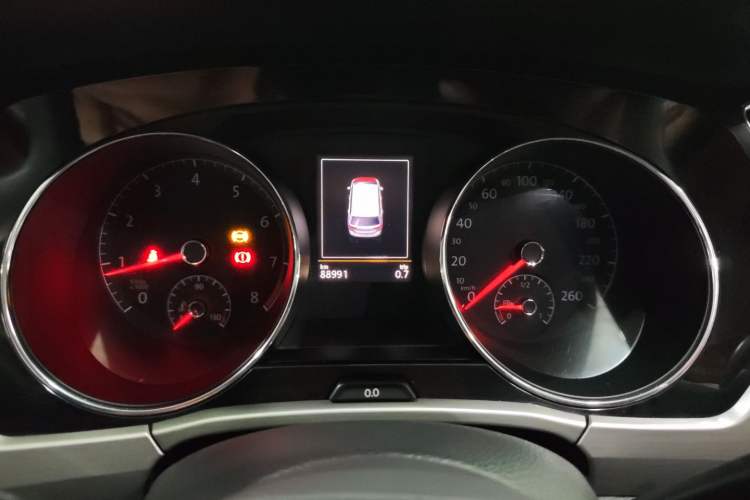 Used Volkswagen Touran 2016 Volkswagen Touran L 280TSI DSG Luxury Edition Instrument Cluster