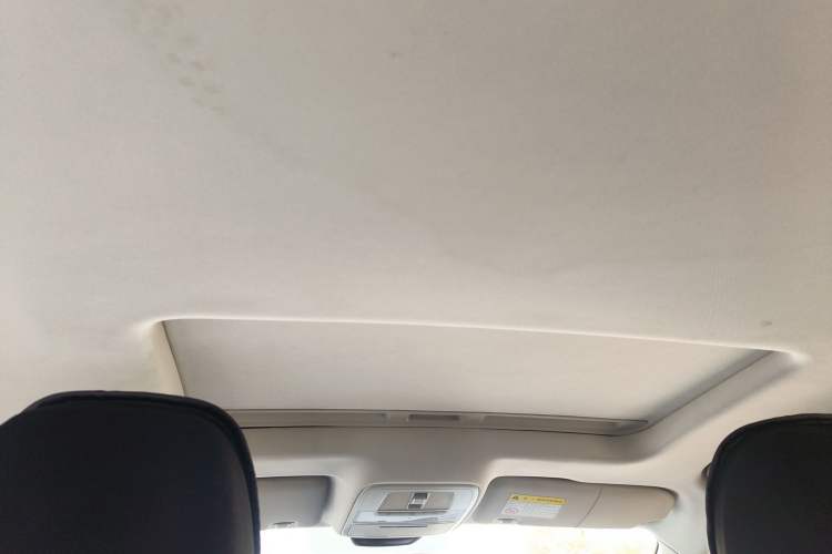 Used Roewe i5 2020 1.5L Automatic 4G Connected Linghao Edition
