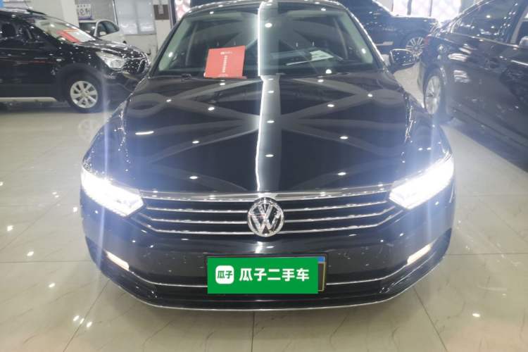 Used Volkswagen Magotan 2019 330TSI DSG Luxury Version China VI Standard