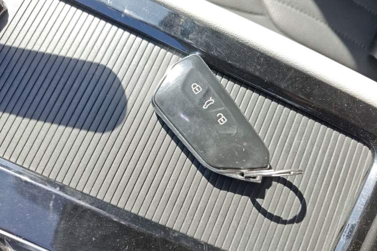 Used Volkswagen Teramont 2021 530 V6 Four-Wheel Drive Prestige Luxury Edition Interior 1