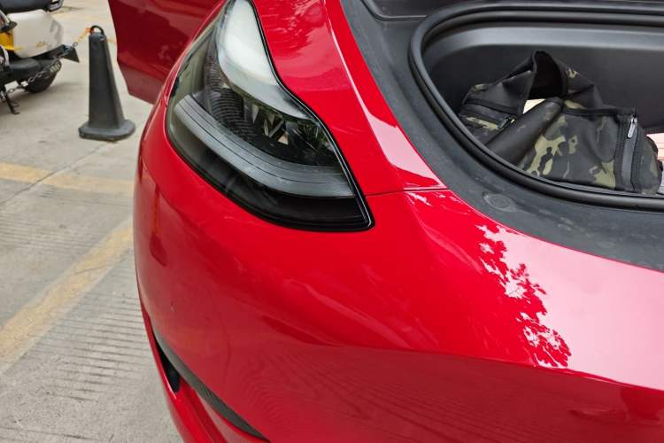 Used Tesla Model Y 2022 Rear-Wheel-Drive Version
