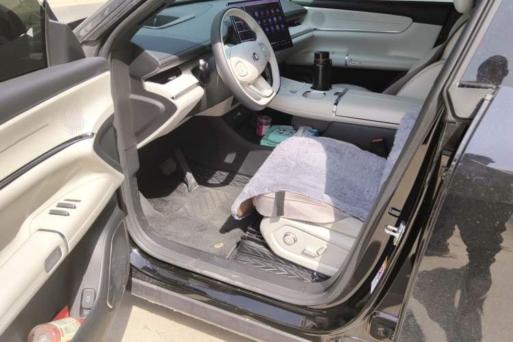 Used CHANGAN NEVO Q07 2025 215 Prestige Edition Driver Seat