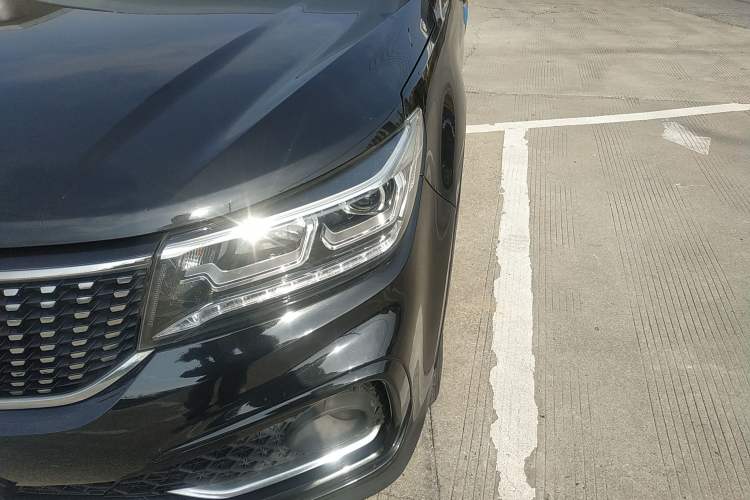 Used FORTHING Joyear X5 2017 1.6L CVT Luxury Model
