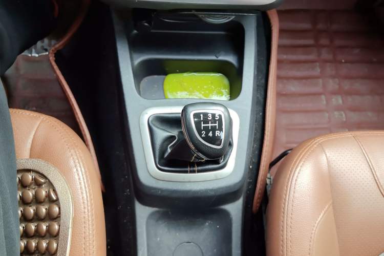 Used BAIC Weiwang M35 2016 1.5L Standard DAM15