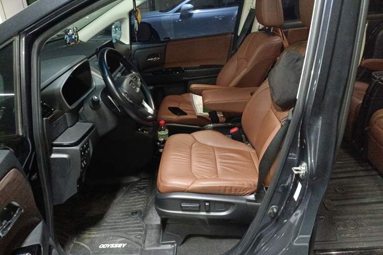 Used Honda Odyssey 2022 2.0L eHEV Sharp Supreme Edition