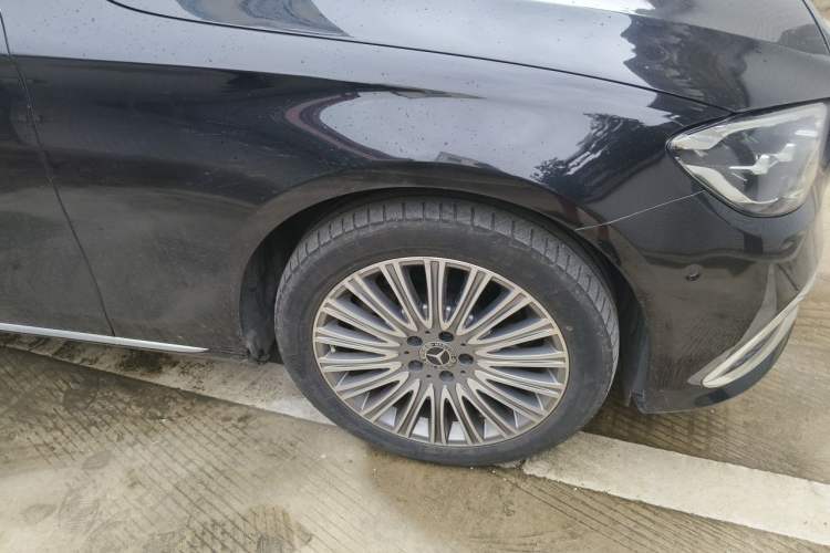 Used Mercedes-Benz E-Class 2021 Restyled E 300 L Luxury Edition
