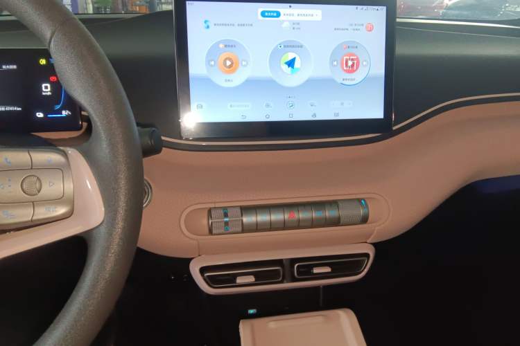 Used BYD Seagull 2024 Honor Edition 305km Dynamic Version Audio And AC Panel