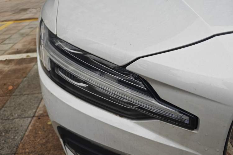 Used Volvo S60 2025 B4 Zhiyi Luxury Edition