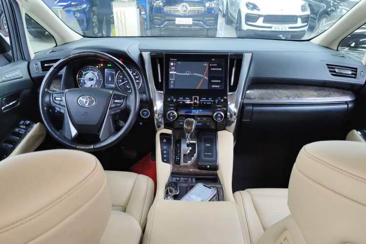 Used Toyota Vellfire 2021 Crown Dual-Engine 2.5L HV Prestige Edition