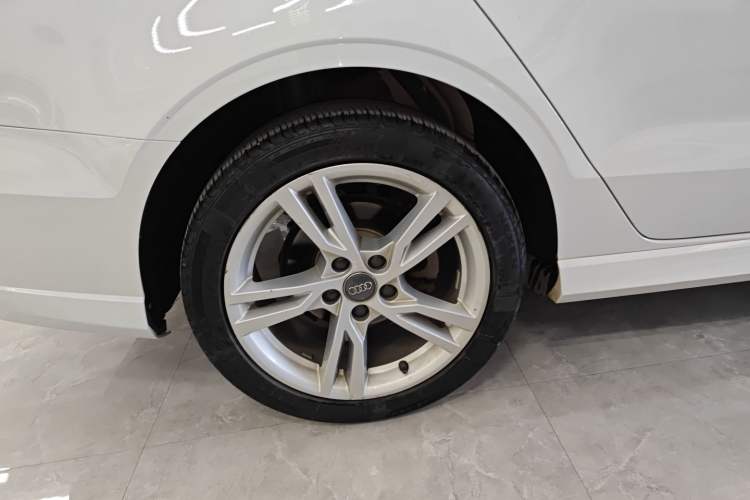 Used Audi A3 2019 Limousine 35 TFSI Fashion Edition China V standard