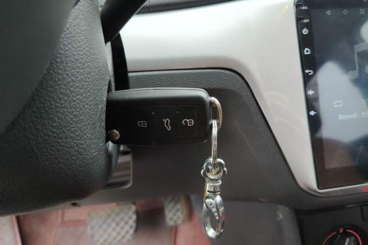 Used Volkswagen Lavida 2017 1.6L Automatic Fashion Edition