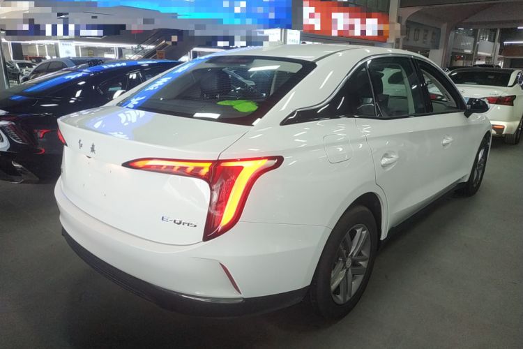 Used Hongqi E-QM5 2025 500km Range Commuter Version
