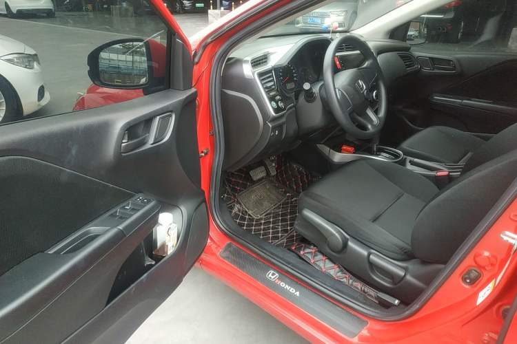 Used Honda City 2015 1.5L CVT Luxury Edition