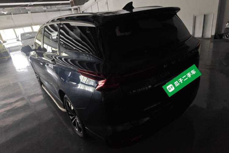 Used Wuling Victory 2020 1.5T CVT Flagship Edition Rear Left 45 Deg