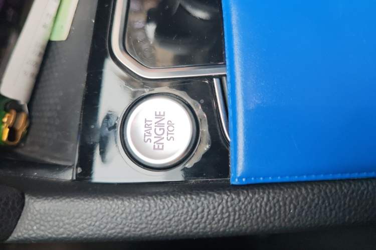 Used Volkswagen Magotan 2023 2 Million Units Commemorative Edition 330TSI DSG Luxury Version
