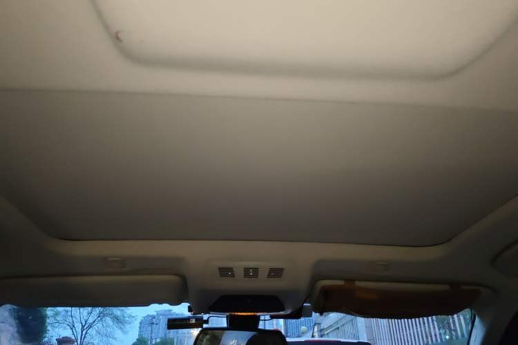 Used BMW 5 Series 2017 520Li Elegant Edition
