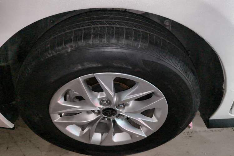 Used Toyota Granvia 2023 2.5L Hybrid Comfort Edition