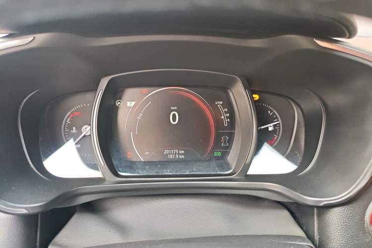 Used Renault Kadjar 2017 2.0L Two-Wheel Drive Luxury Edition