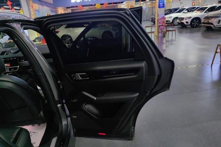 Used Porsche Cayenne E-Hybrid 2021 Cayenne E-Hybrid 2.0T