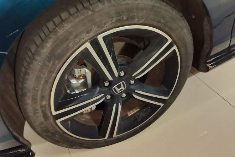 Used Honda Accord New Energy 2023 2.0L ePHEV Flagship Edition Left Front Wheel Hub