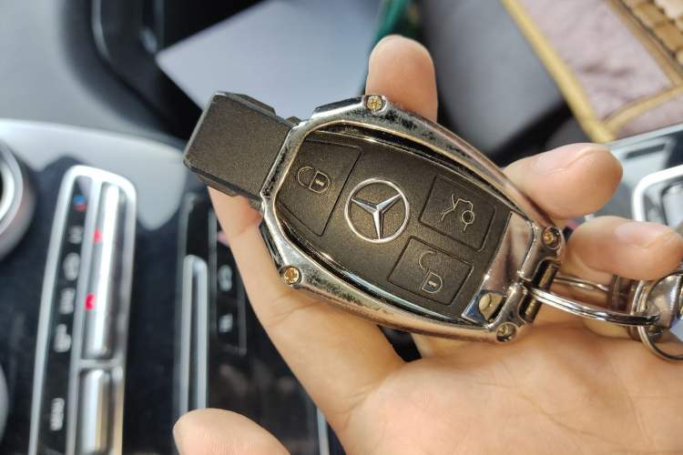 Used Mercedes-Benz GLC Coupe 2018 GLC 200 4MATIC Coupe SUV Vehicle Key