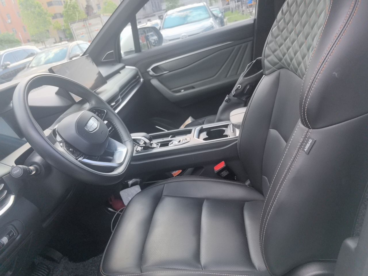 Geely Auto Haoyue L 2023 2.0T DCT Prestige Edition — снимка 15