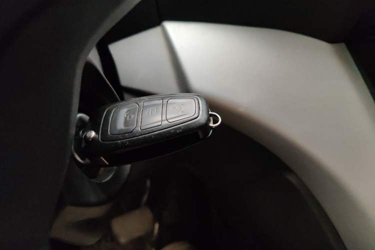 Used Ford Kuga 2013 1.6L GTDi Two-Wheel-Drive Comfort Model