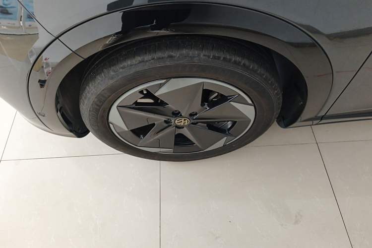 Used Volkswagen ID.UNYX 2024 Pro Long-Range Version Exterior 4