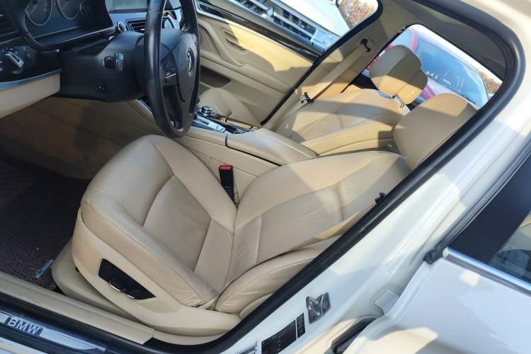 Used BMW 5 Series 2012 523Li Luxury Model Left Front Seat