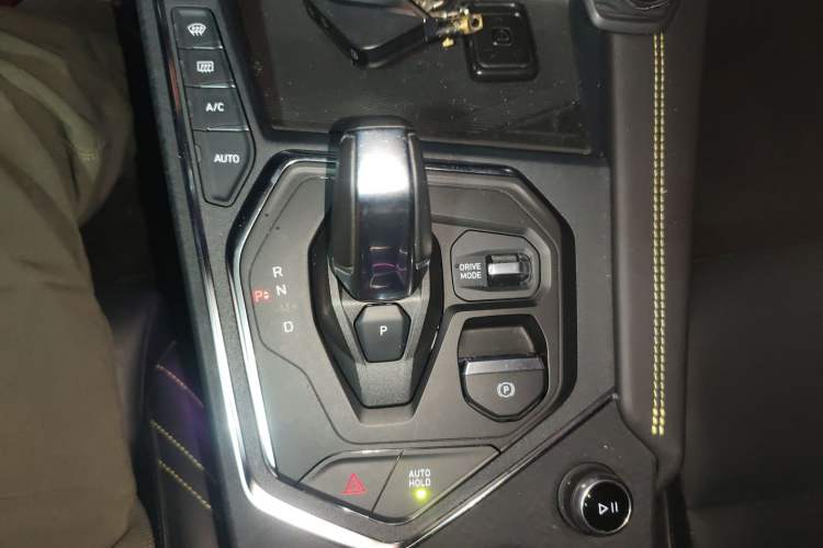 Used Lynk & Co 05 2020 2.0TD Two-Wheel Drive Shine Halo