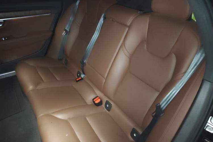 Used Volvo S90 2022 B5 Zhiyuan Luxury Edition