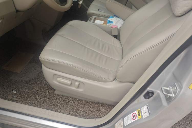 Used Toyota Previa 2007 3.5L 7-Seater Luxury Version Left Front Seat