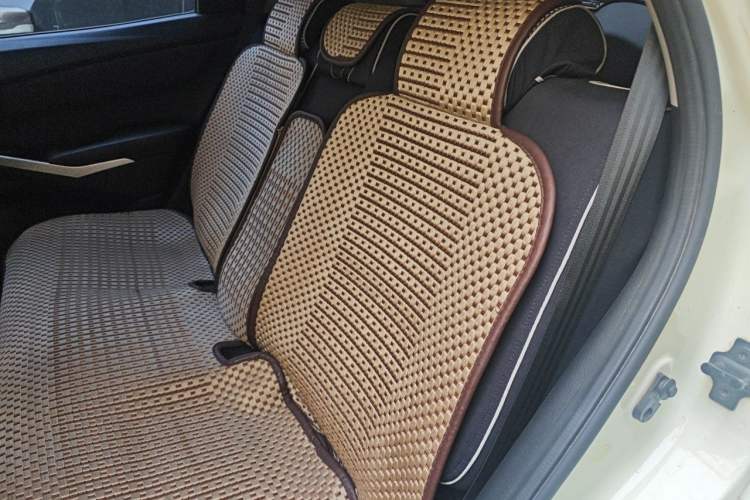 Used SsangYong Korando 2013 2.0L Gasoline Two-Wheel Drive Manual Comfort Edition