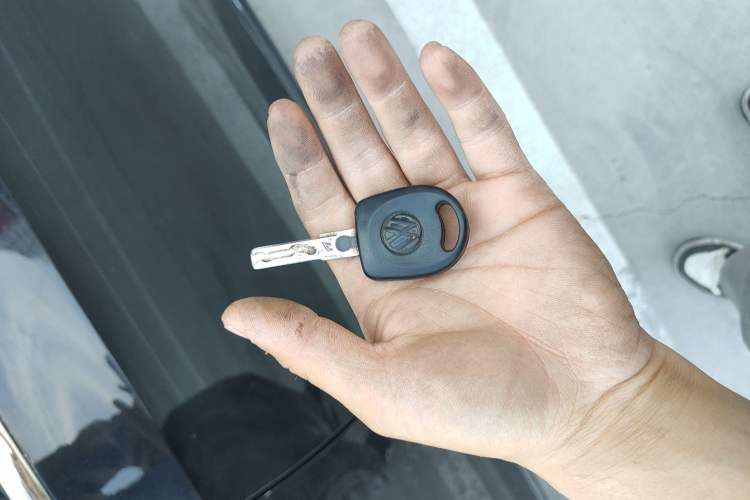 Used Volkswagen Santana 2015 1.4L Manual Fashion Edition Vehicle Key