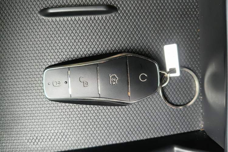 Used BYD Qin L 2026 DM-i 128KM Leading Edition Vehicle Key