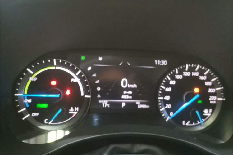 Used Toyota Highlander 2023 2.5L Smart Electric Hybrid Dual-Motor All-Wheel-Drive Luxury 7-Seater