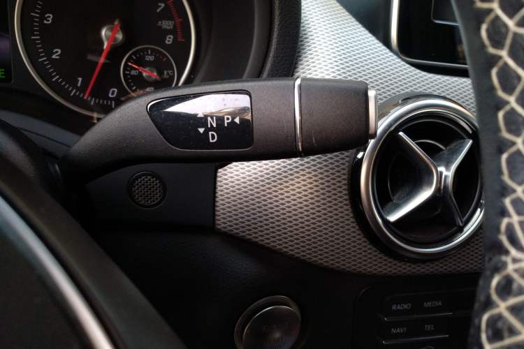 Used Mercedes-Benz B-Class 2015 B 200 Fashion Model
