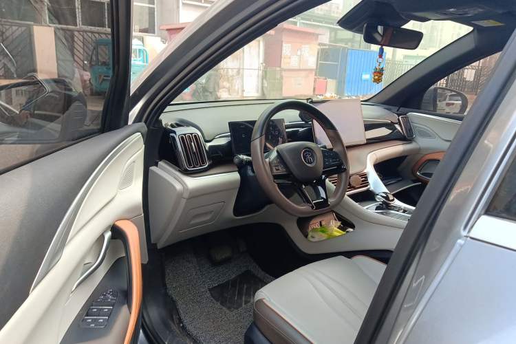 Used BYD Song Pro New Energy 2022 DM-i 51km Prestige Model Driver Seat