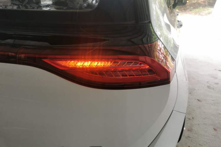 Used Baojun RS-5 2019 1.5T CVT Intelligent Driving Prestige Version China V Emission Standard Exterior 3