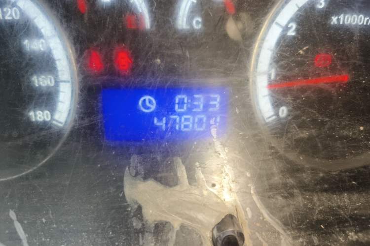 Used Foton Scenic G7 2020 2.4L Commercial Version Short Wheelbase Flat-Top 4-Seater Van China VI Emission Standard 4K22D4M