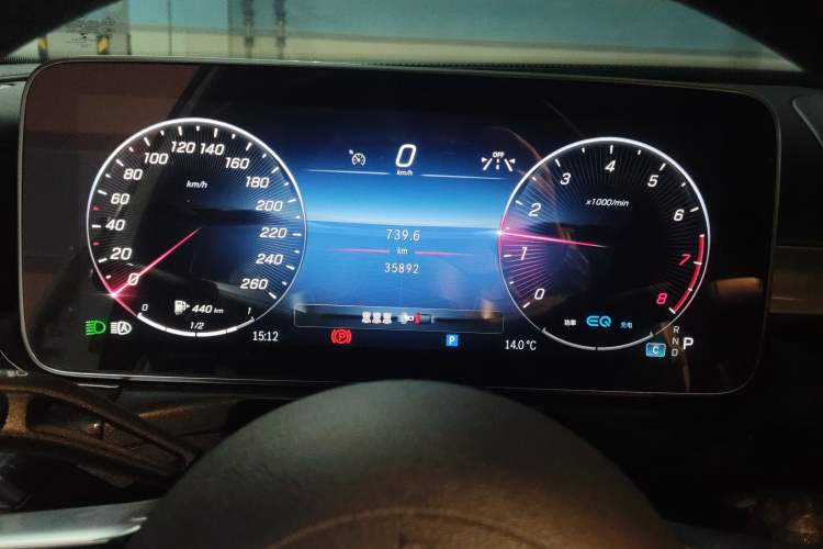 Used Mercedes-Benz C-Class 2022 Restyled C 260 L Sport Edition Instrument Cluster