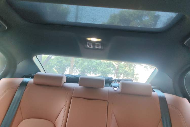 Used Jaguar XEL 2024 2.0T 250 PS R-DYNAMIC S Ebony Black Sport Edition