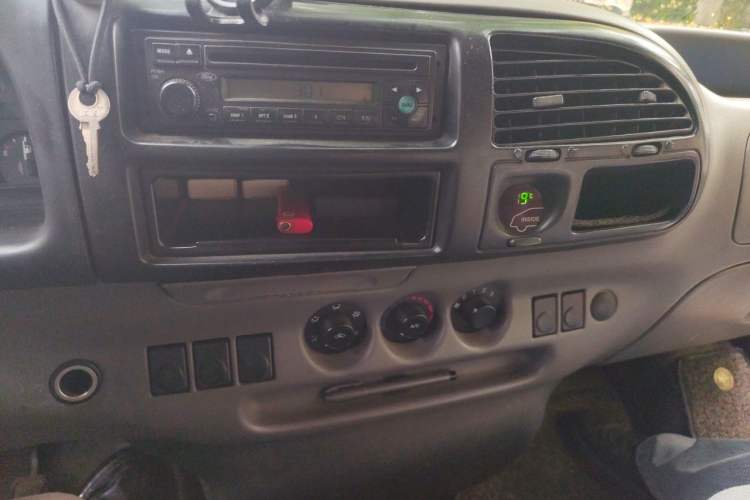 Used Ford Classic Transit 
